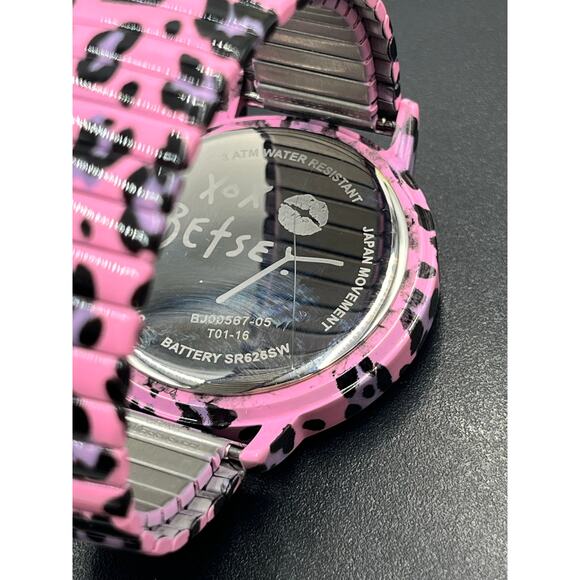 Betsey Johnson Betsey Time Leopard Lover Watch Pink Purple Black Stretch Band - Picture 8 of 8